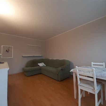Kawalerka Blisko Plazy Gdansk Przymorze Gdańsk Exterior foto